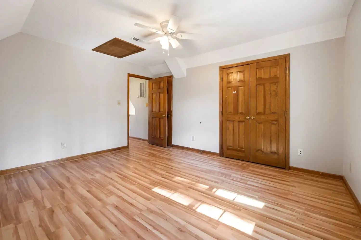 wooden floor tiles dubai